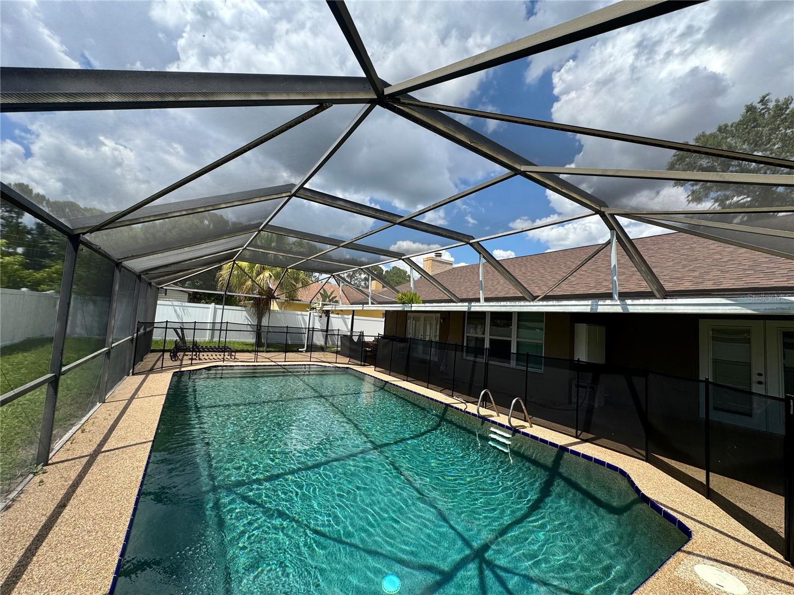 Image 38 of 39 For 8014 Cote Court