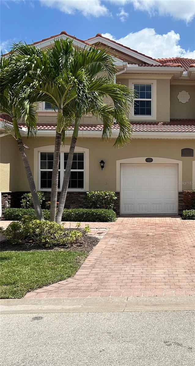Details for 8511 Oakshade Circle 101, FORT MYERS, FL 33919