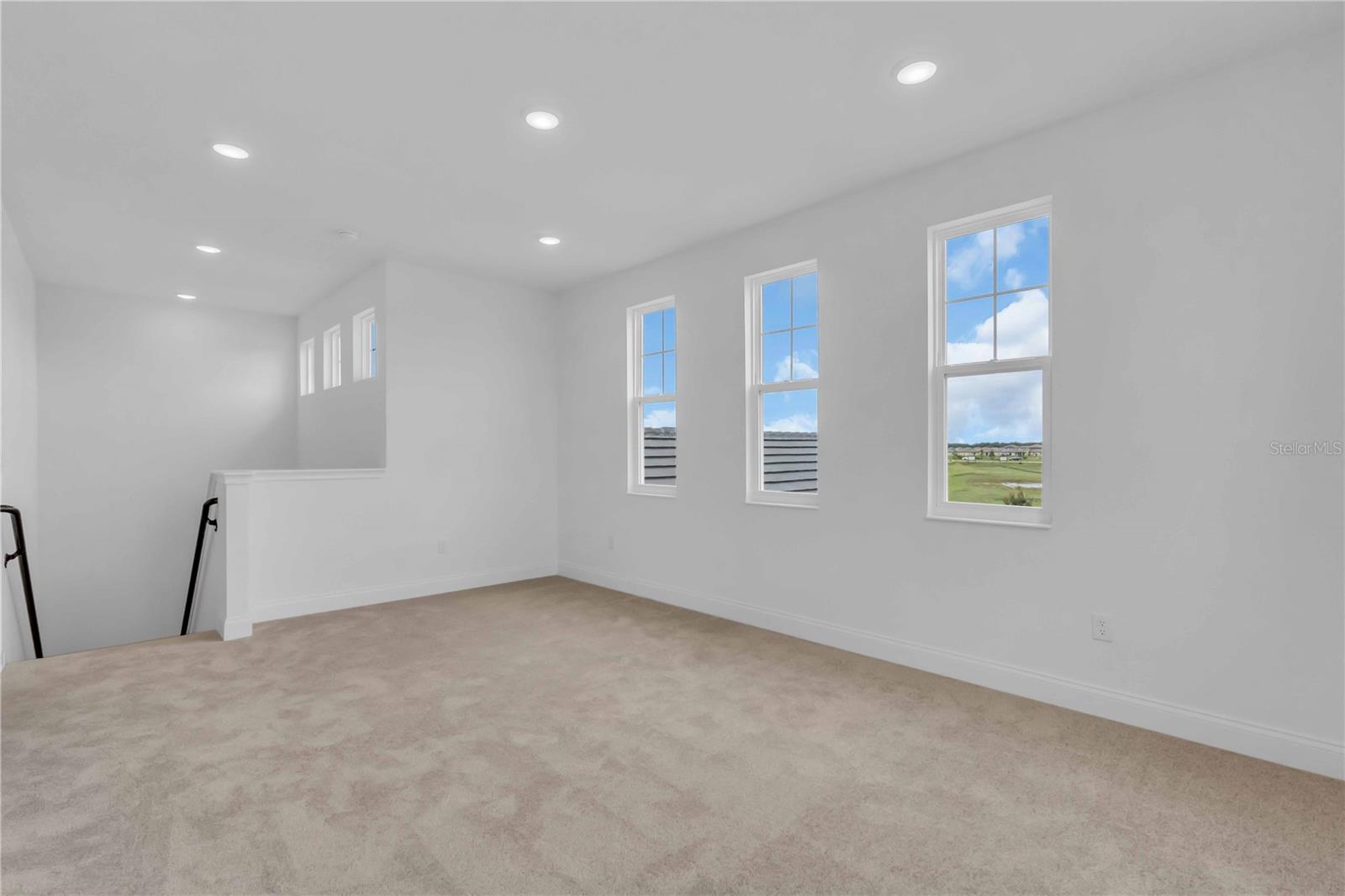 Listing photo id 12 for 2574 Wise River Lane