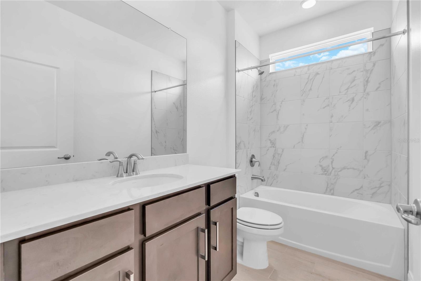 Listing photo id 13 for 2574 Wise River Lane