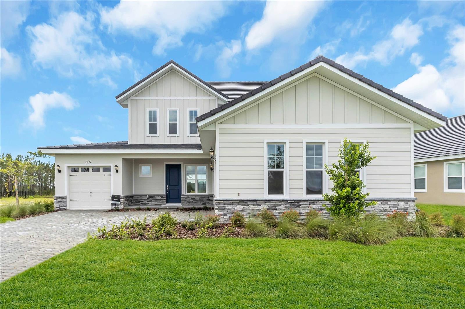 Listing photo id 0 for 2574 Wise River Lane
