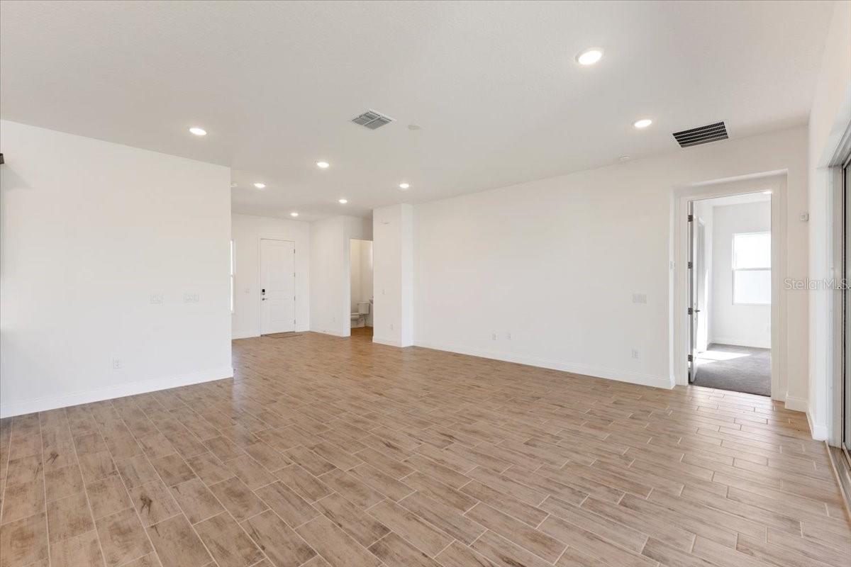 Image 26 of 30 For 2574 Wise River Lane