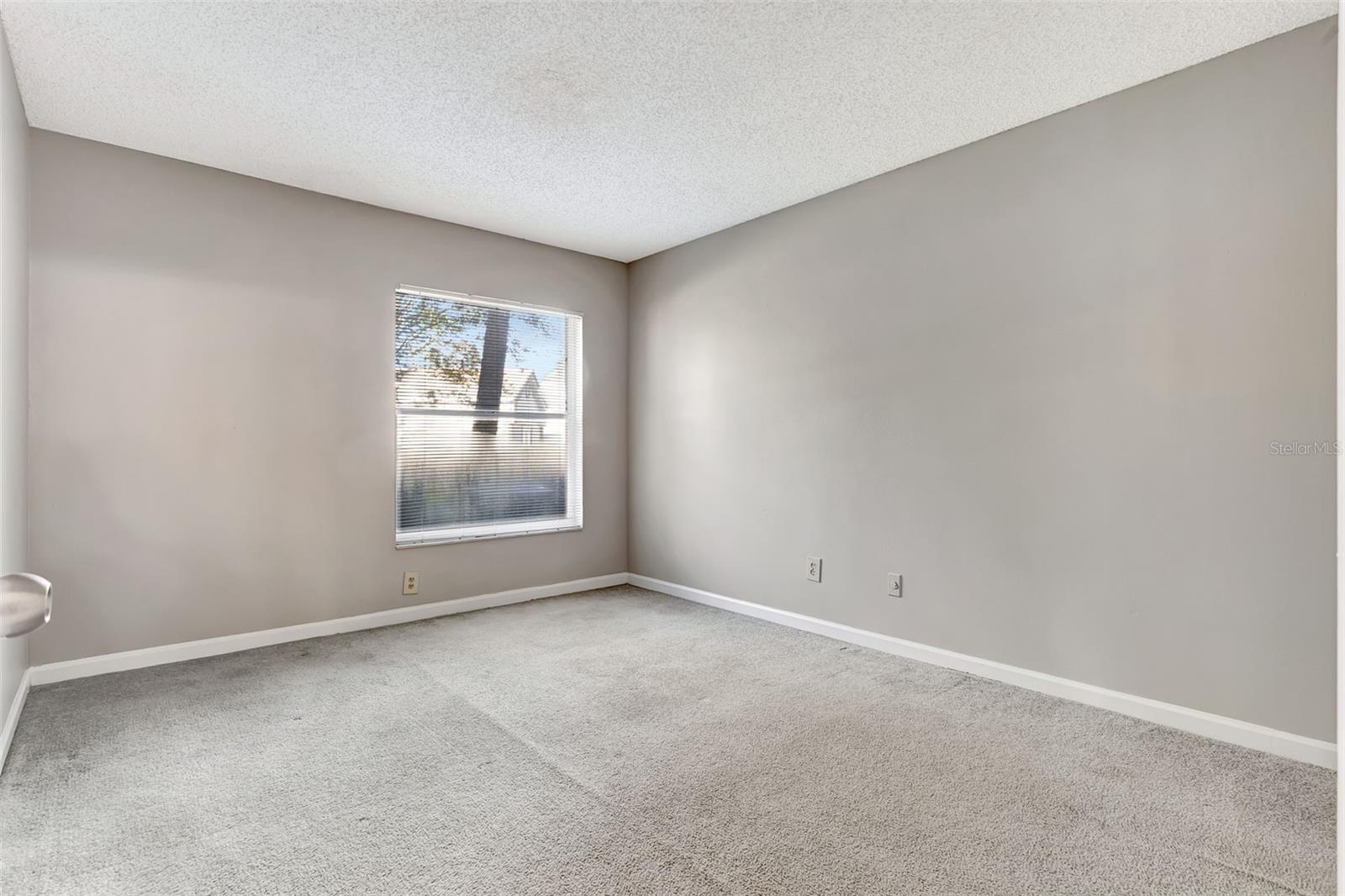 Image 11 of 28 For 5468 E Michigan St  5