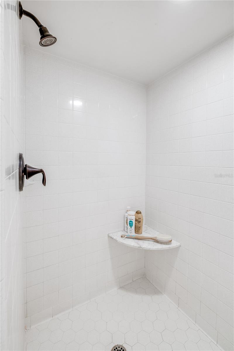 Image 31 of 38 For 1415 Marvin Street