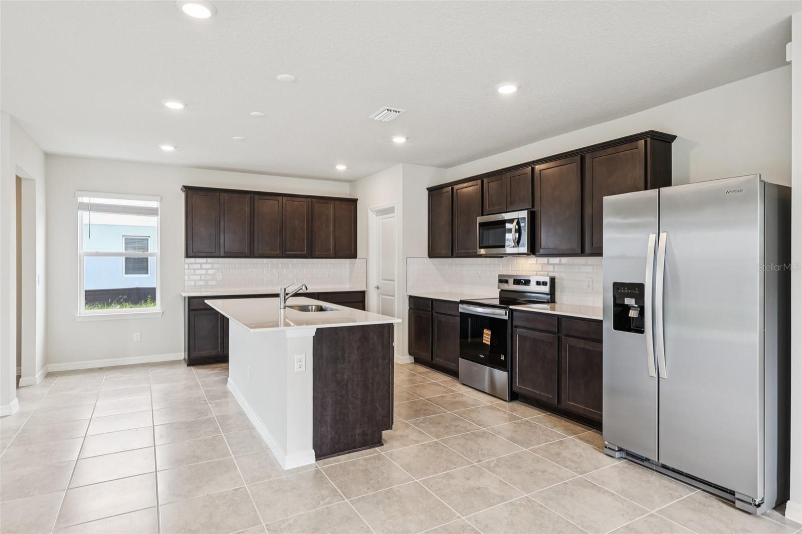 Image 15 of 41 For 5031 Furrowed Way