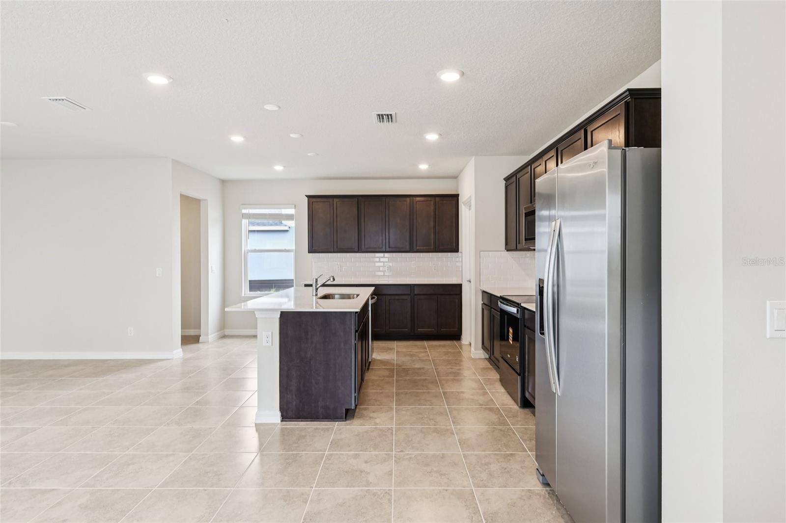 Image 17 of 41 For 5031 Furrowed Way