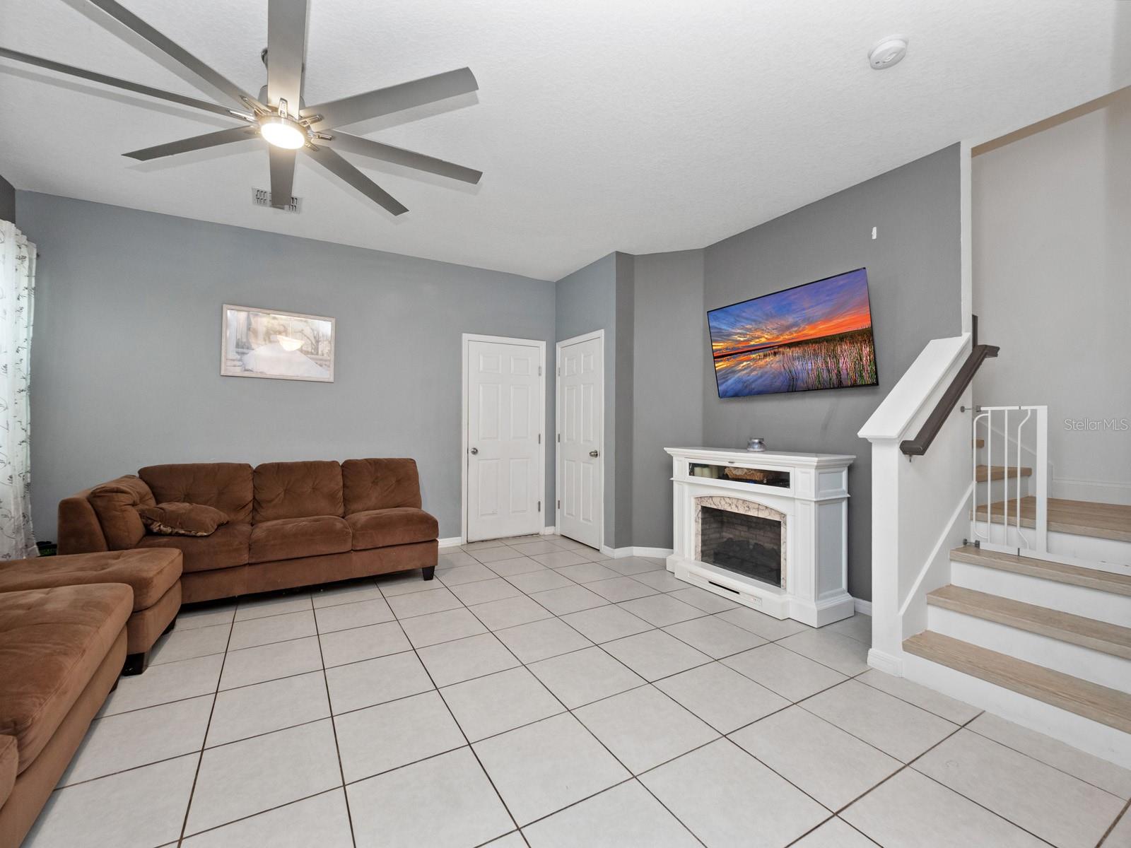 Image 8 of 29 For 1142 10th Street