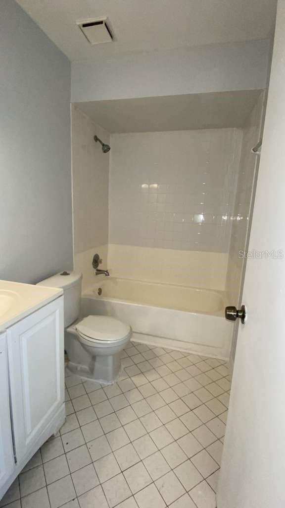 Image 12 of 13 For 5214 Via Hacienda Circle A306
