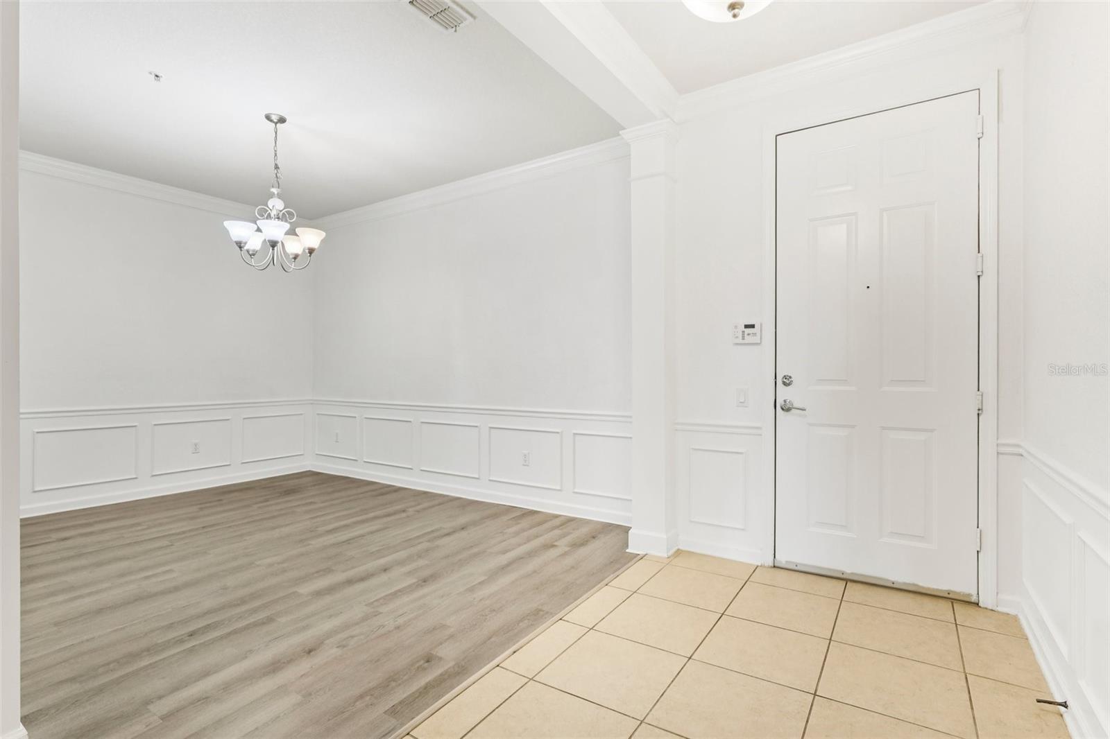 Image 6 of 34 For 3356 Robert Trent Jones Drive 20406
