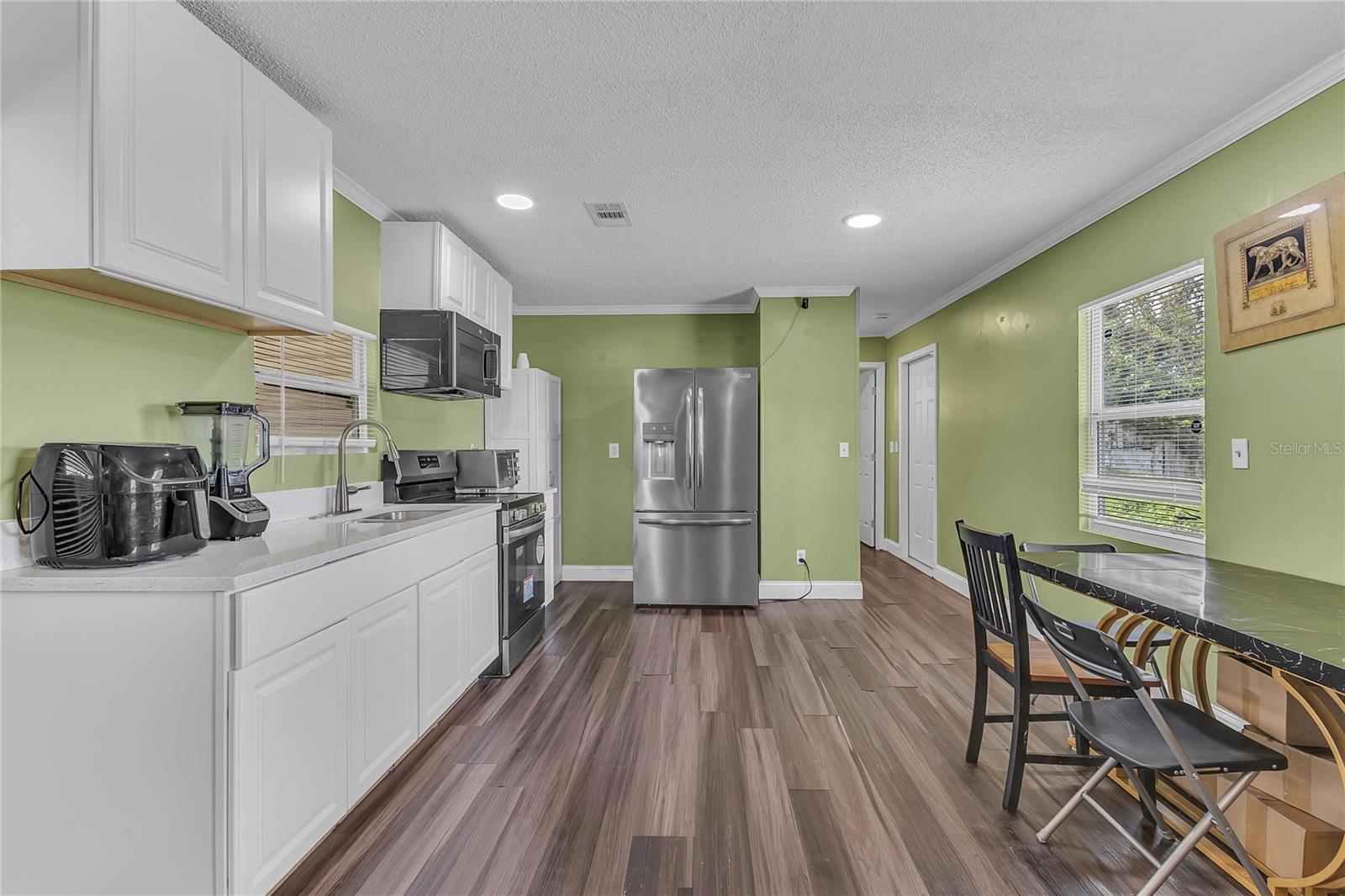 Image 5 of 22 For 114 2nd Street