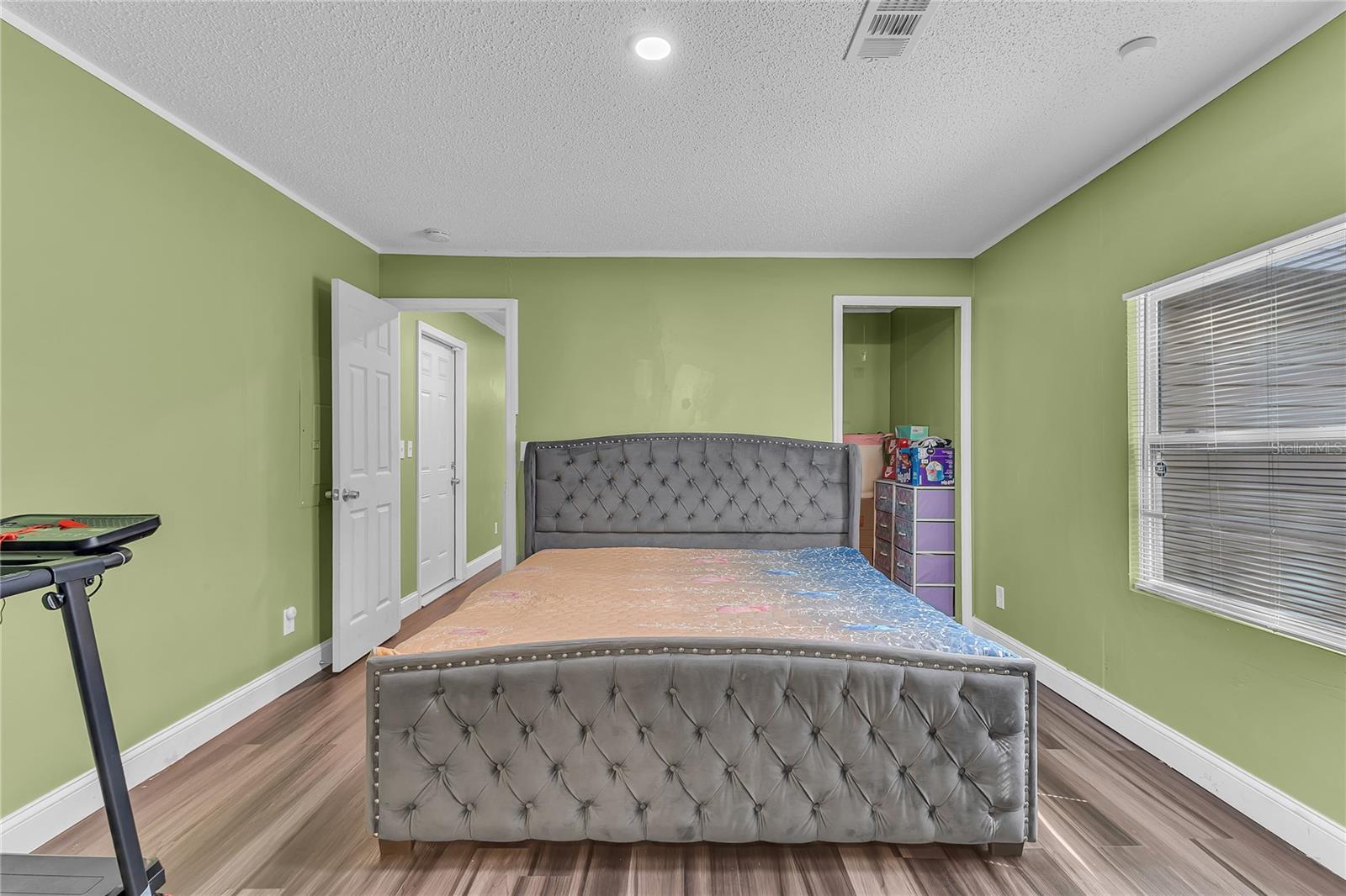 Image 7 of 22 For 114 2nd Street