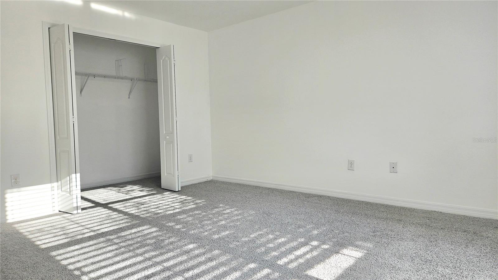 Image 32 of 41 For 405 Carina Circle 405