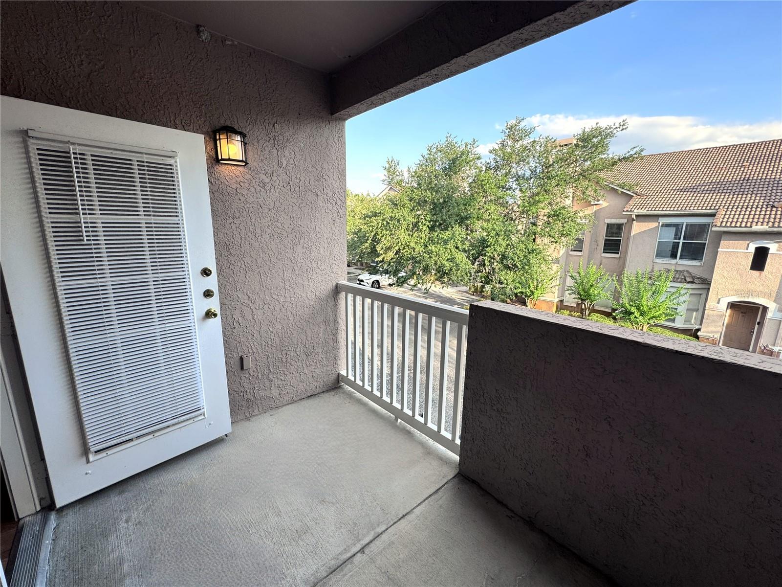 Image 12 of 19 For 10412 Villa View Circle