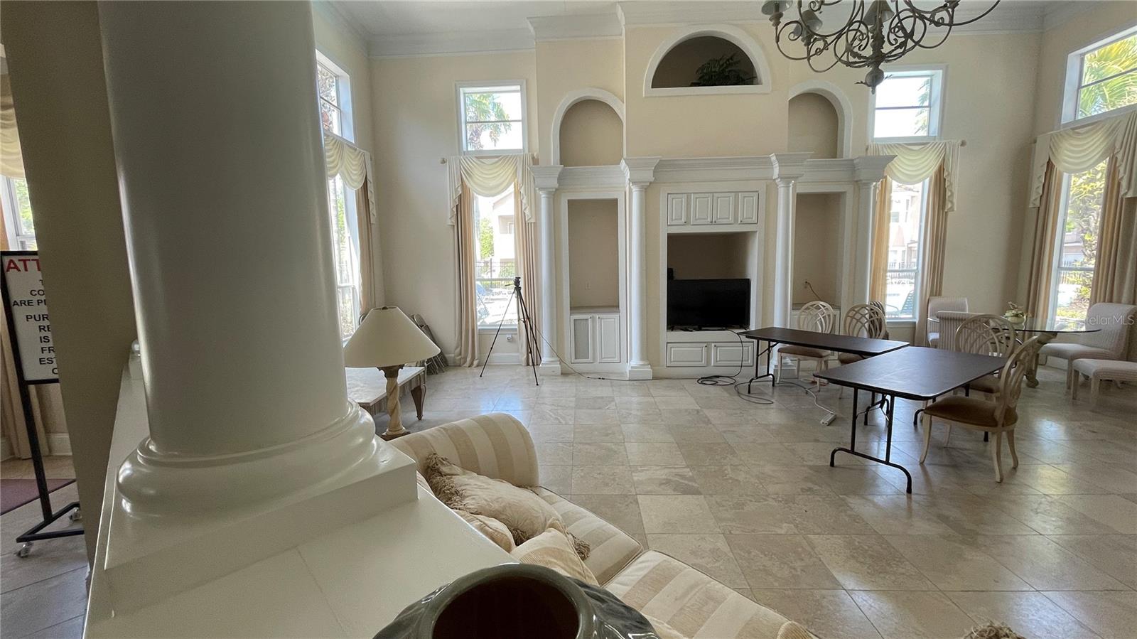 Image 18 of 19 For 10412 Villa View Circle