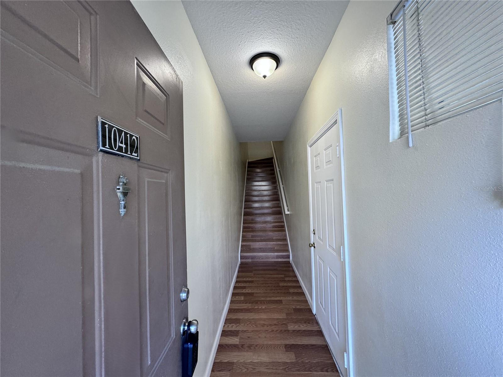 Image 2 of 19 For 10412 Villa View Circle