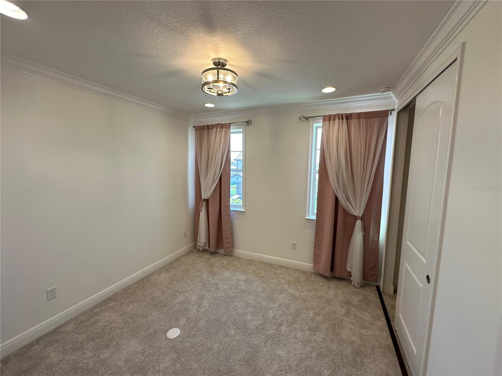 Image 14 of 26 For 8106 Mabury Lane