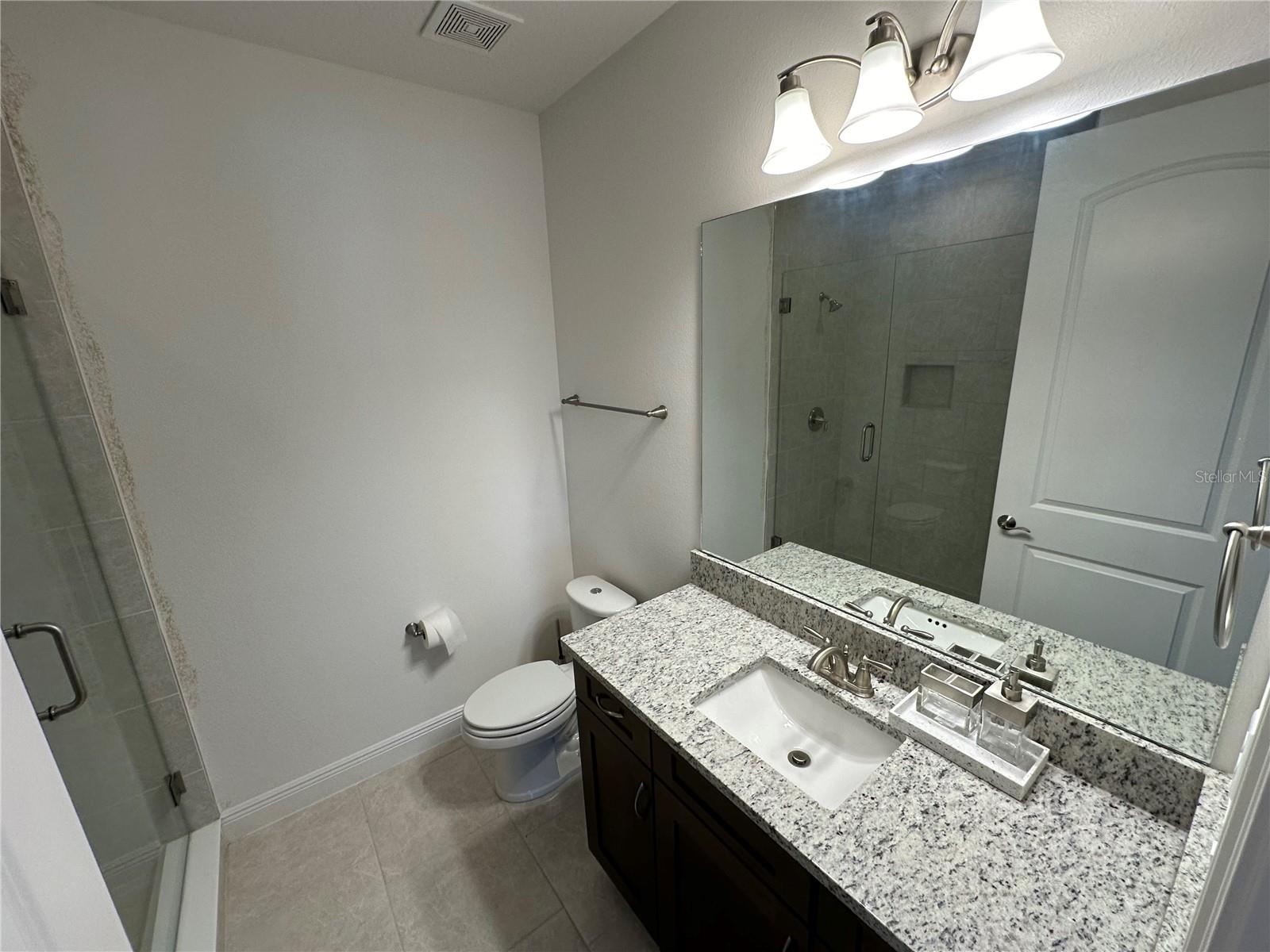 Image 17 of 26 For 8106 Mabury Lane