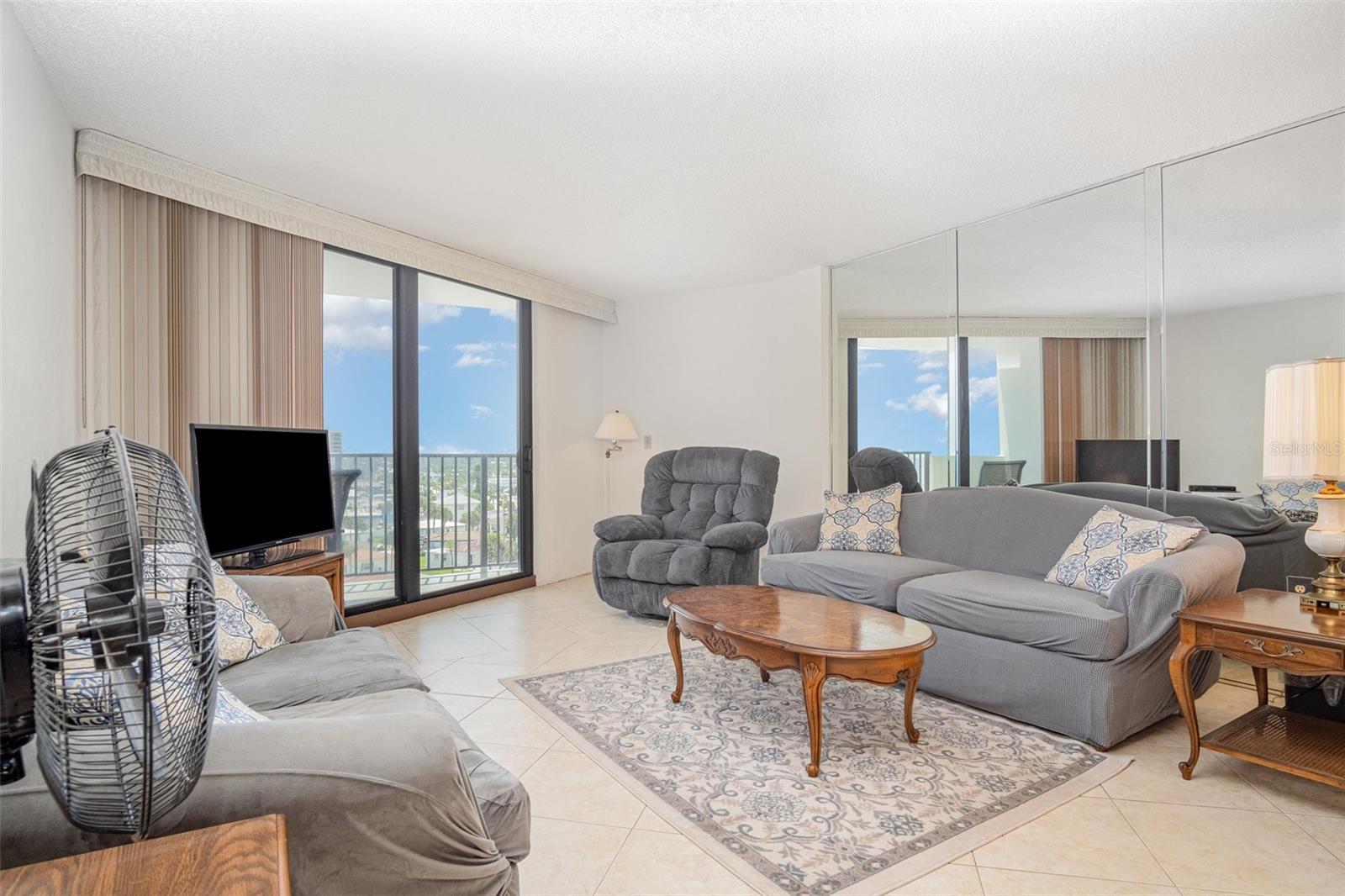 Image 3 of 30 For 1415 Ocean Shore Boulevard 704