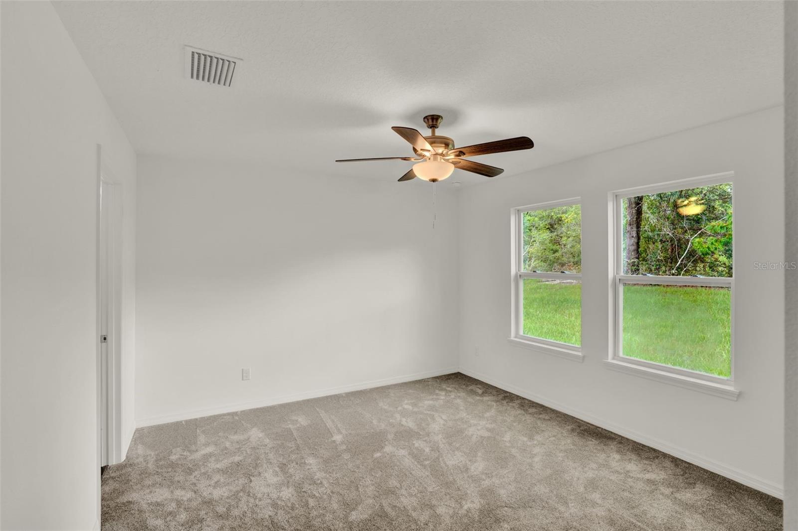 Image 10 of 20 For 40091 Oakridge Drive