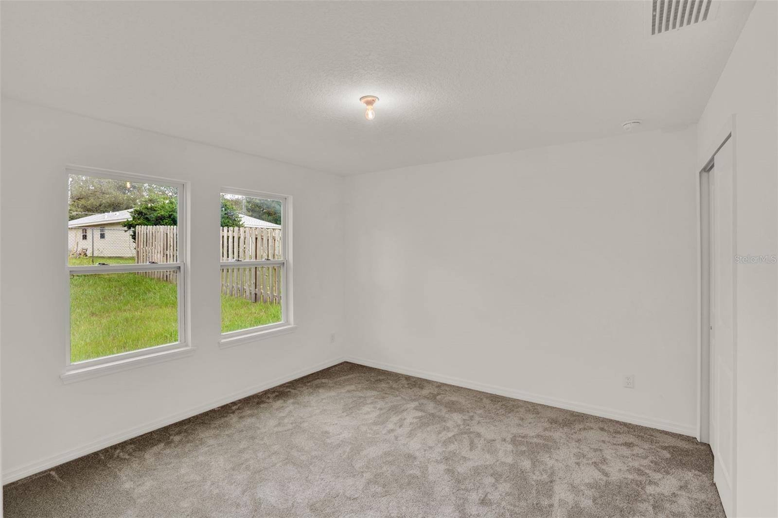 Image 15 of 20 For 40091 Oakridge Drive
