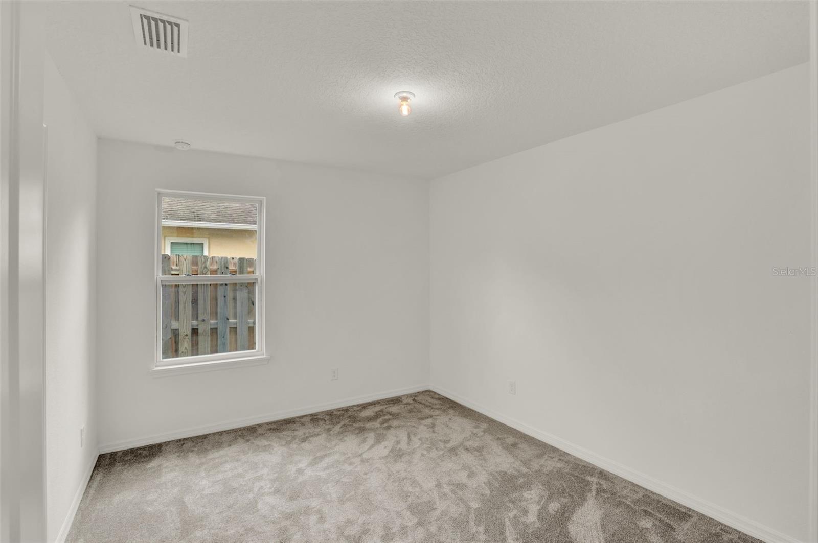 Image 16 of 20 For 40091 Oakridge Drive