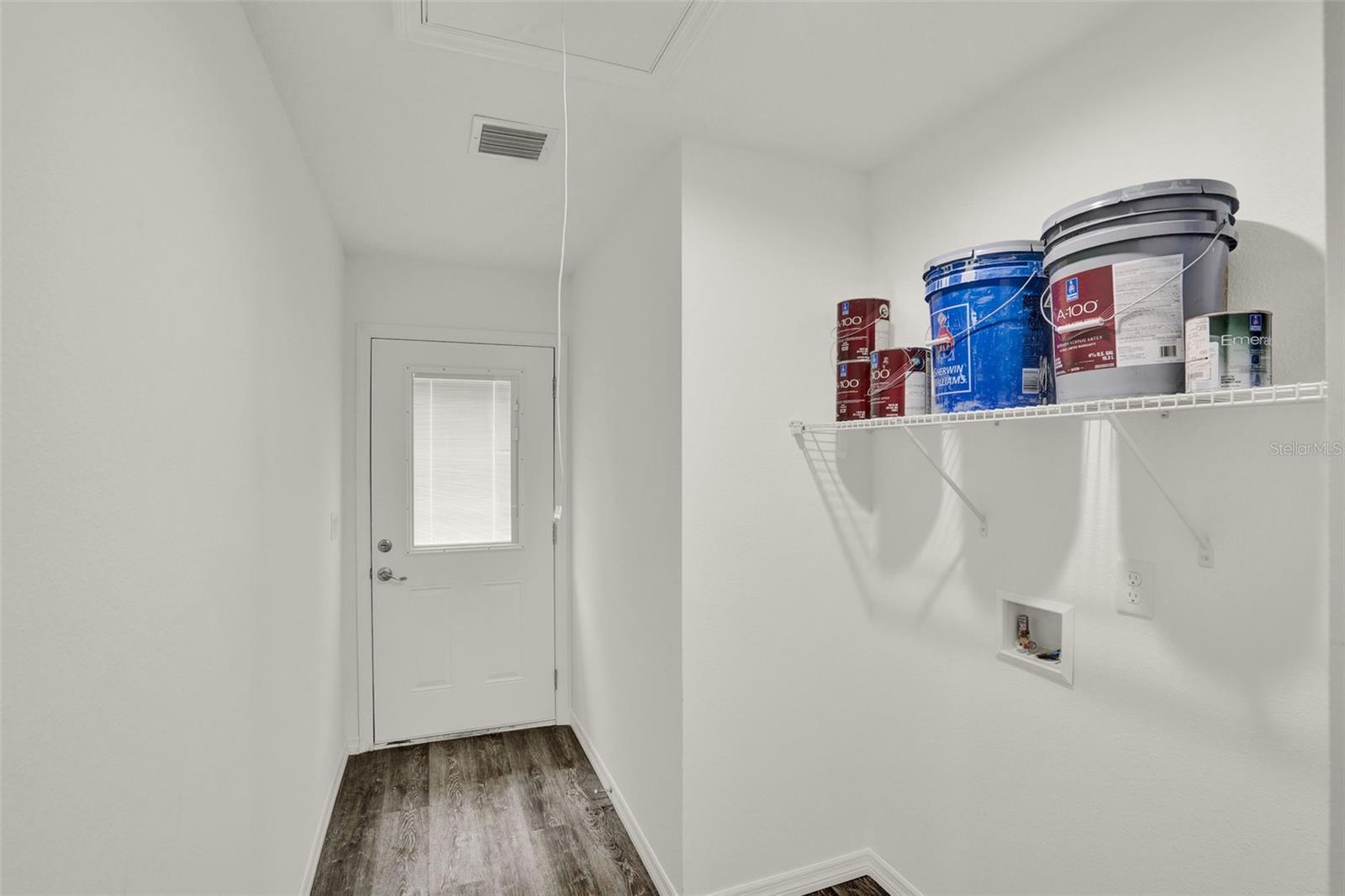 Image 18 of 20 For 40091 Oakridge Drive