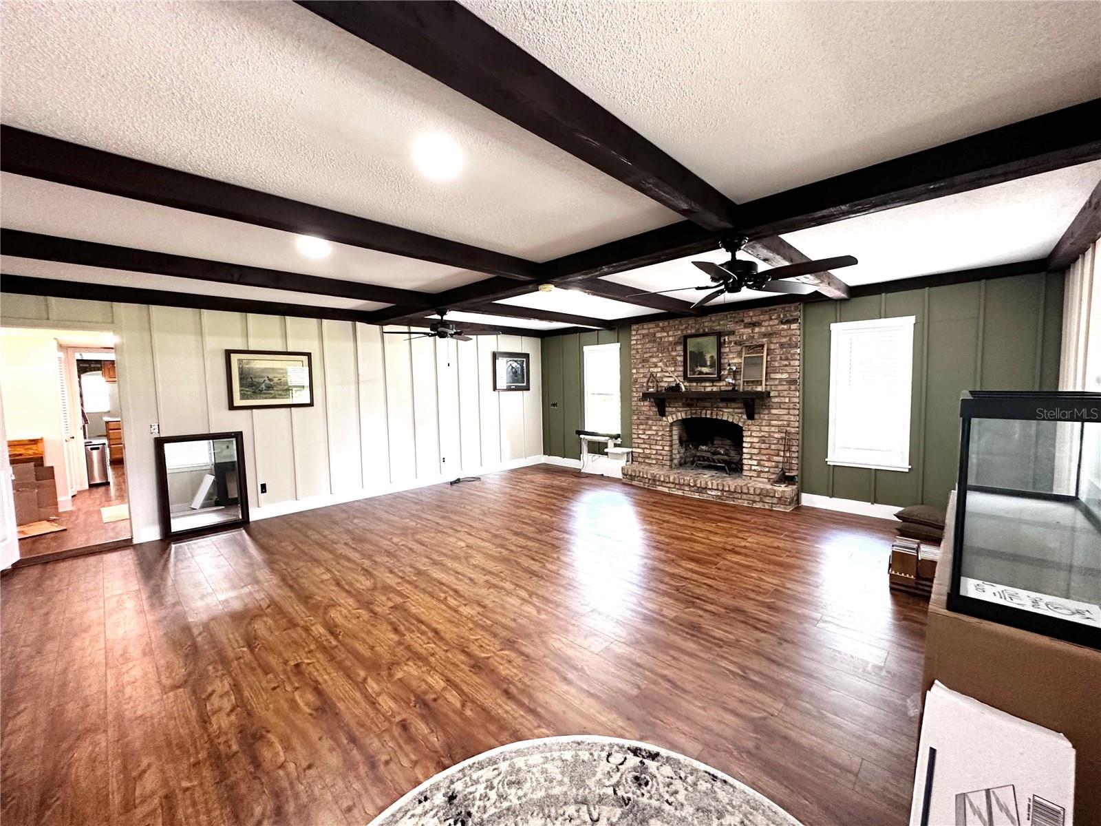 Image 14 of 42 For 5020 Cub Lake Drive