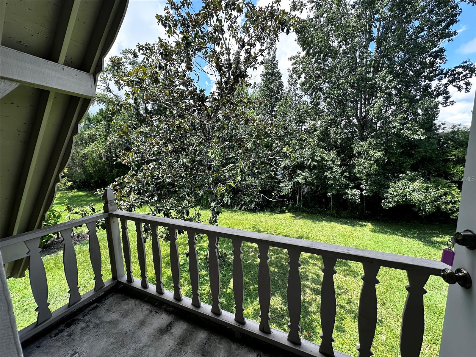 Image 31 of 42 For 5020 Cub Lake Drive