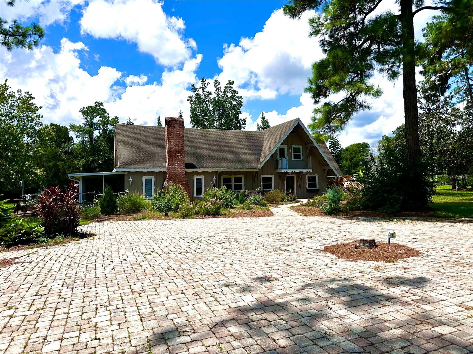 Image 36 of 42 For 5020 Cub Lake Drive
