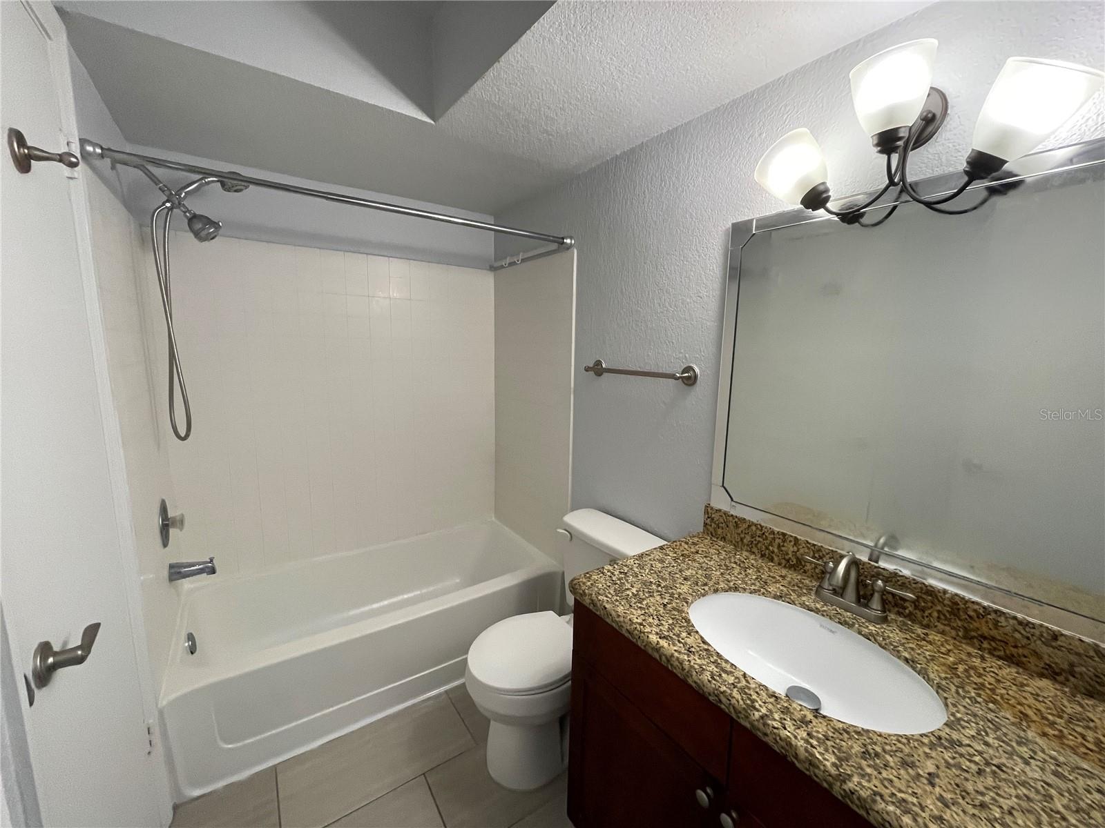 Image 17 of 27 For 5128 Conroy Road 713