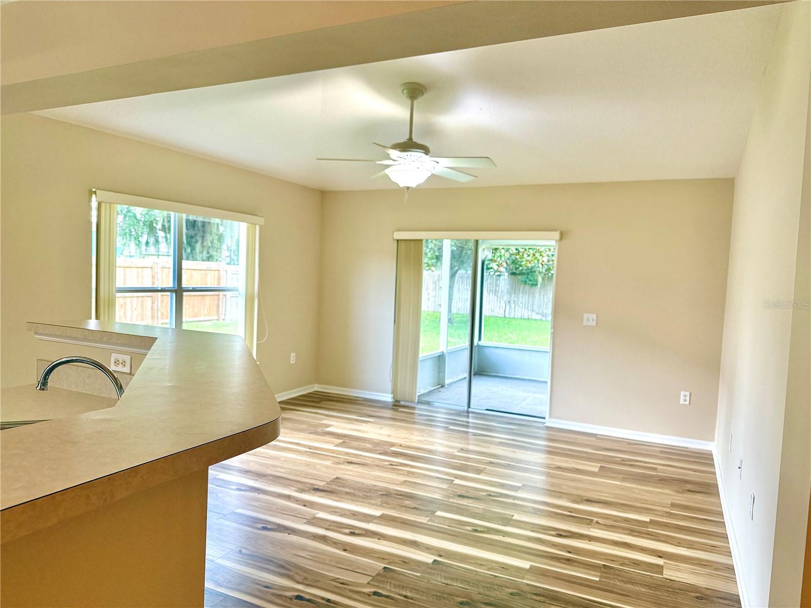 Image 11 of 22 For 2555 Palmetto Ridge Circle