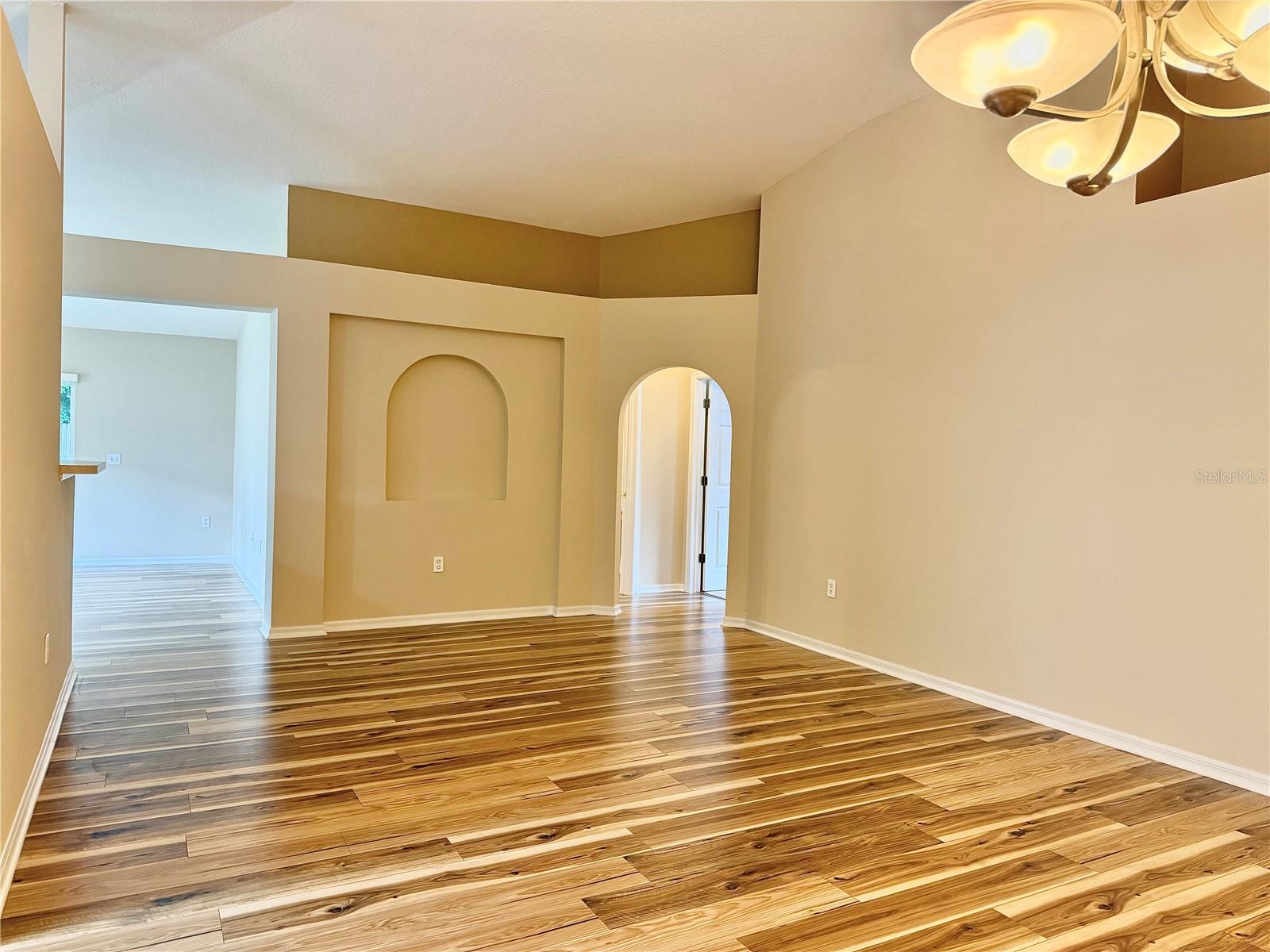 Image 9 of 22 For 2555 Palmetto Ridge Circle