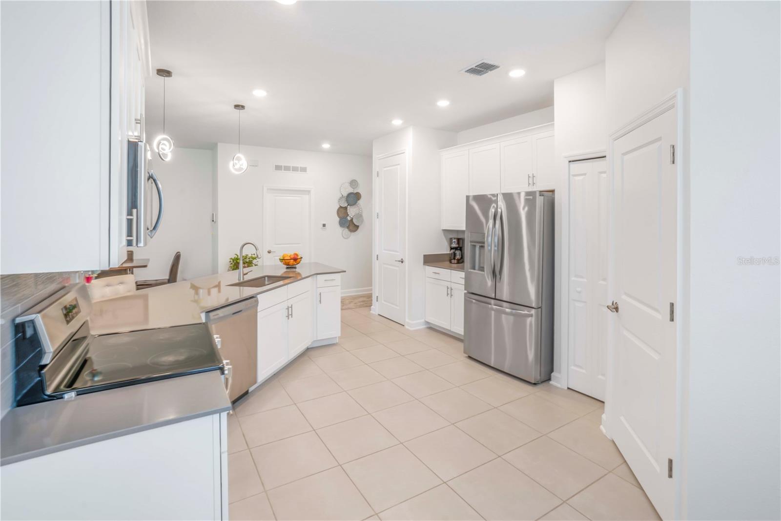 Image 14 of 48 For 4716 Waltham Forest Drive