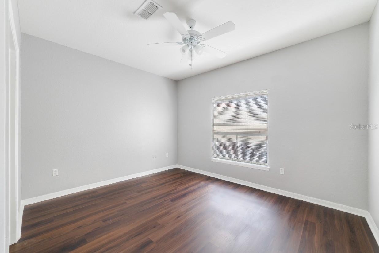Image 6 of 11 For 6021 Westgate Drive 824