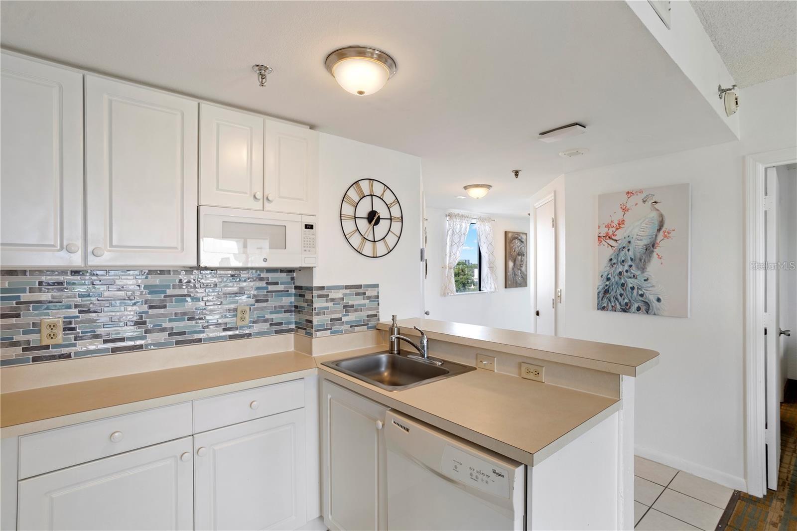 Image 9 of 23 For 6165 Carrier Drive 1702