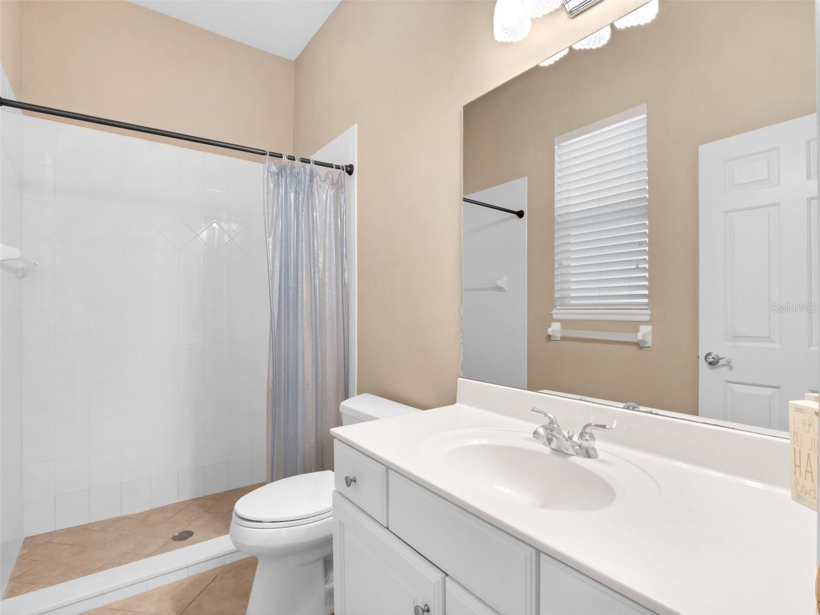 Image 17 of 30 For 5101 Keeneland Circle