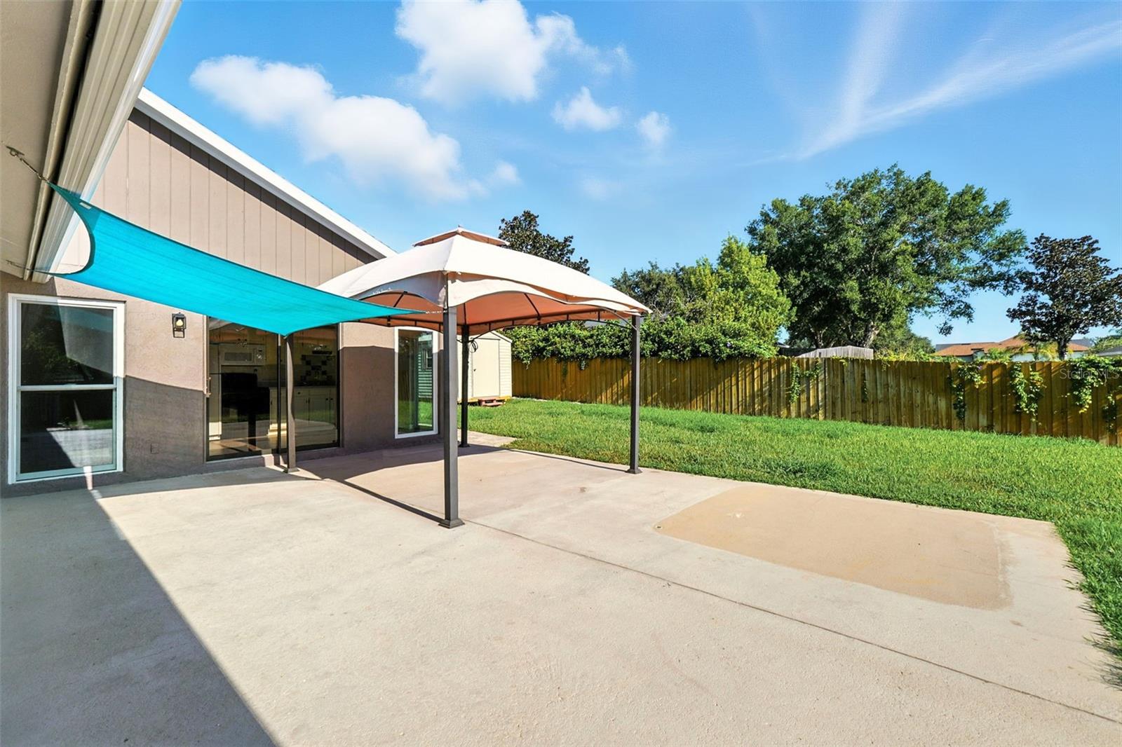 Image 45 of 56 For 16239 Hillside Circle