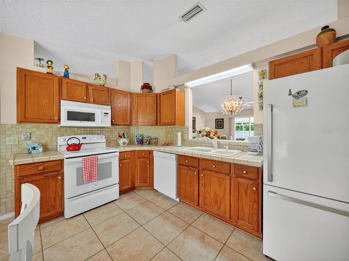 Image 11 of 31 For 1790 Seeley Cir Nw