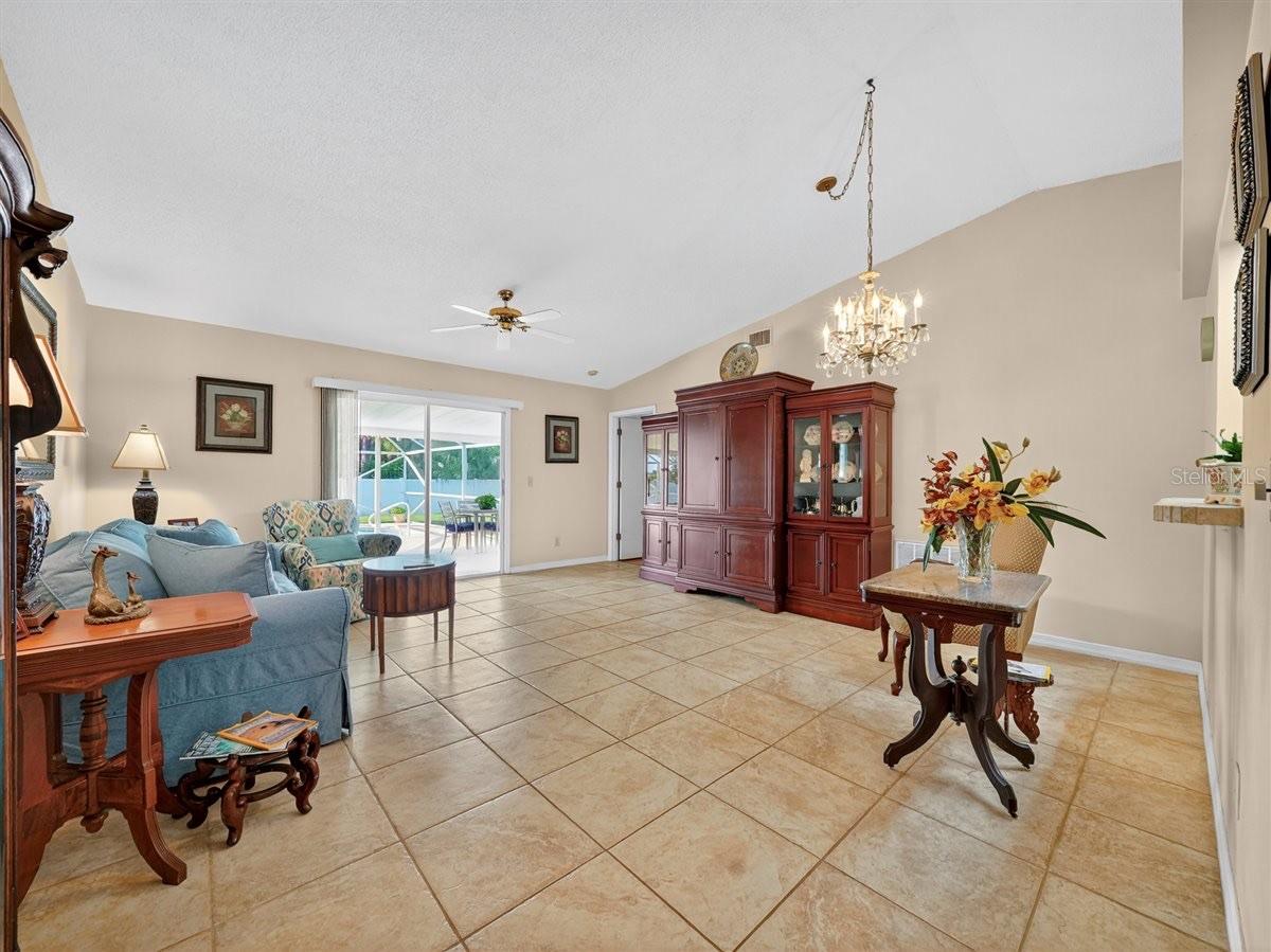 Image 17 of 31 For 1790 Seeley Cir Nw
