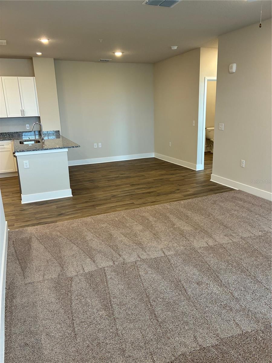 Image 5 of 17 For 801 Naval Avenue 2-203