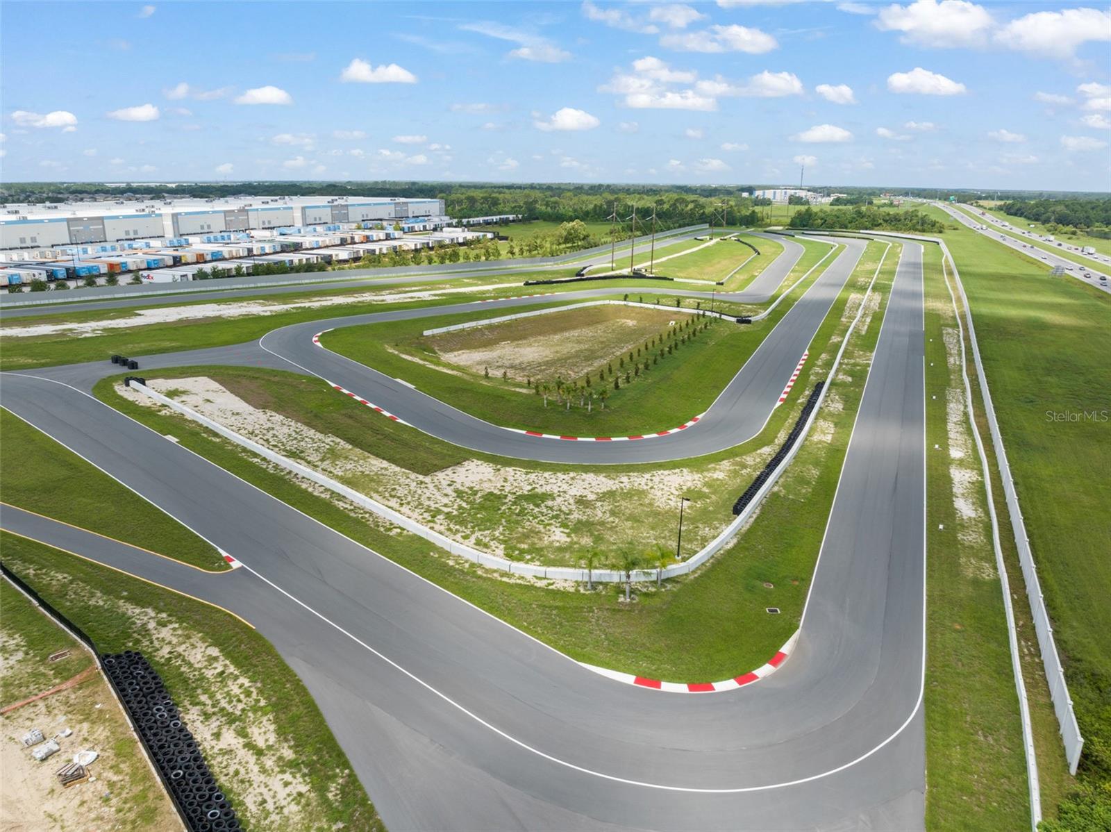 Image 3 of 57 For 316 Chicane Circle 11