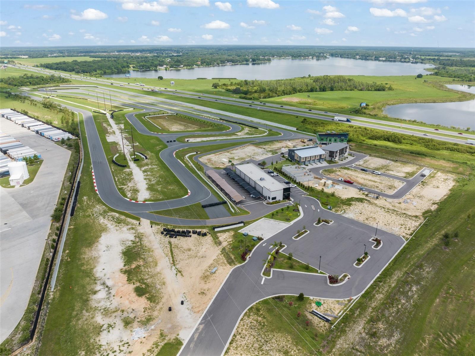 Image 42 of 57 For 316 Chicane Circle 11