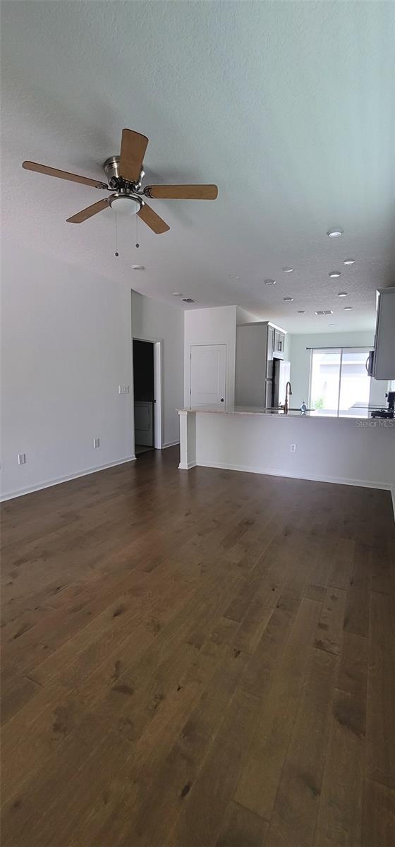 Image 18 of 34 For 1386 Blumberg Boulevard