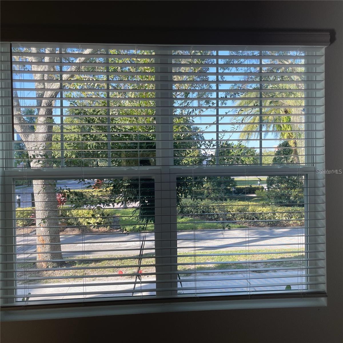Image 31 of 34 For 1386 Blumberg Boulevard