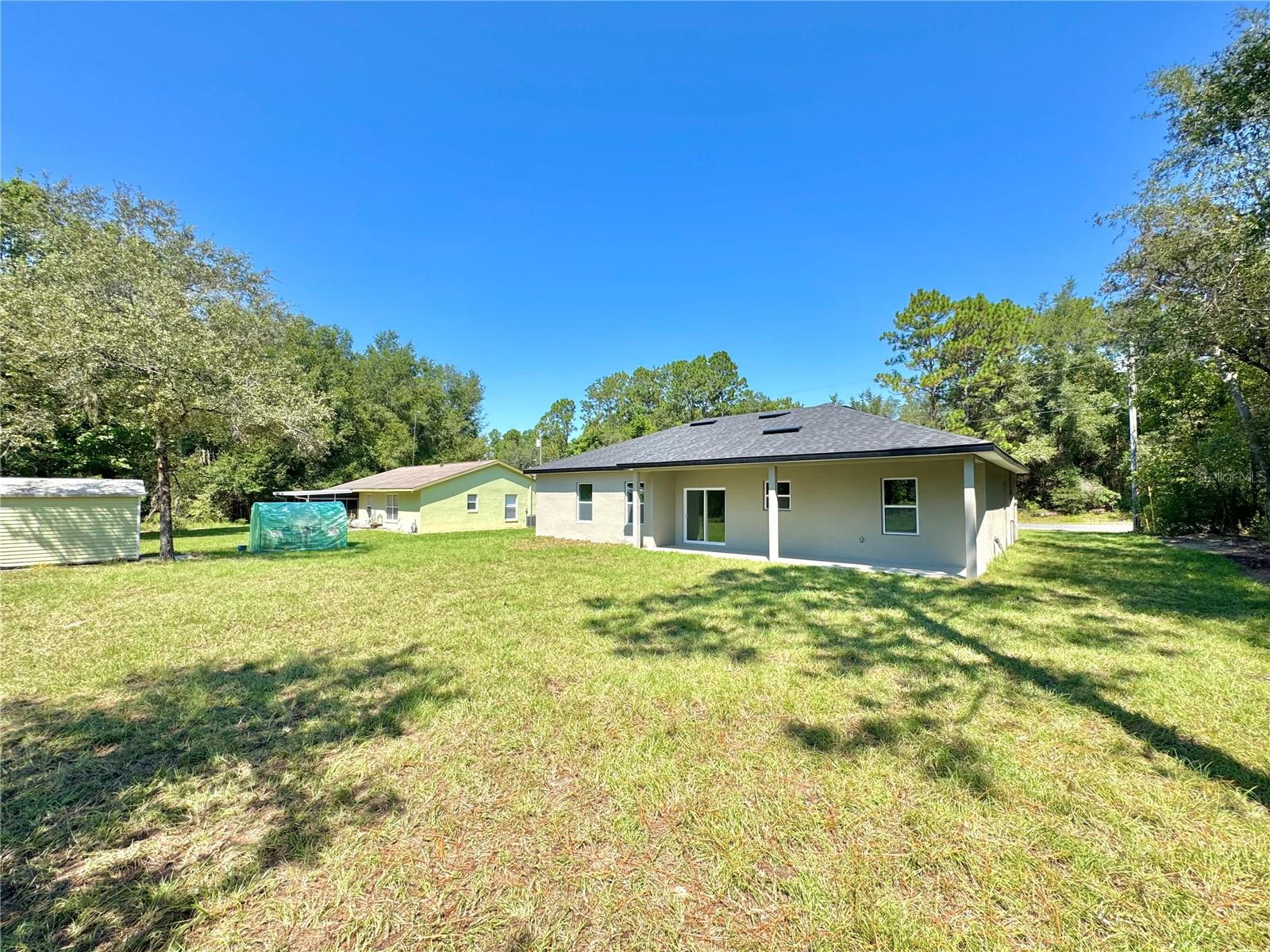 Listing photo id 5 for 7965 Pocono Drive