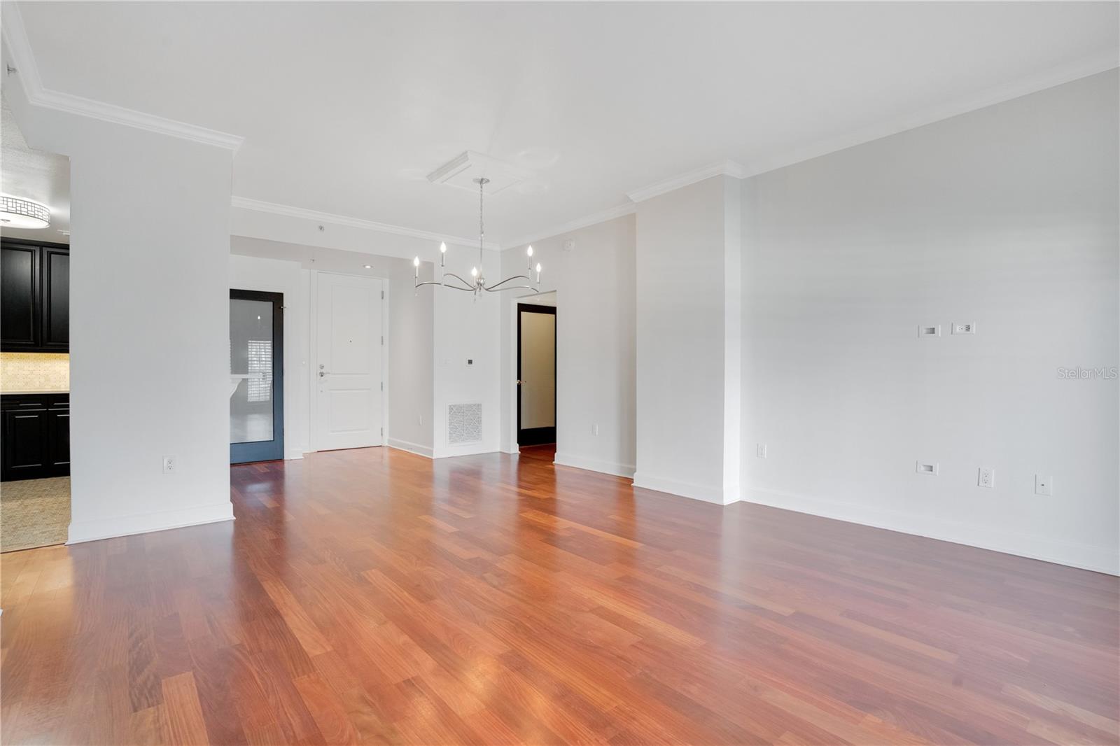 Image 13 of 40 For 630 Vassar Street 2310