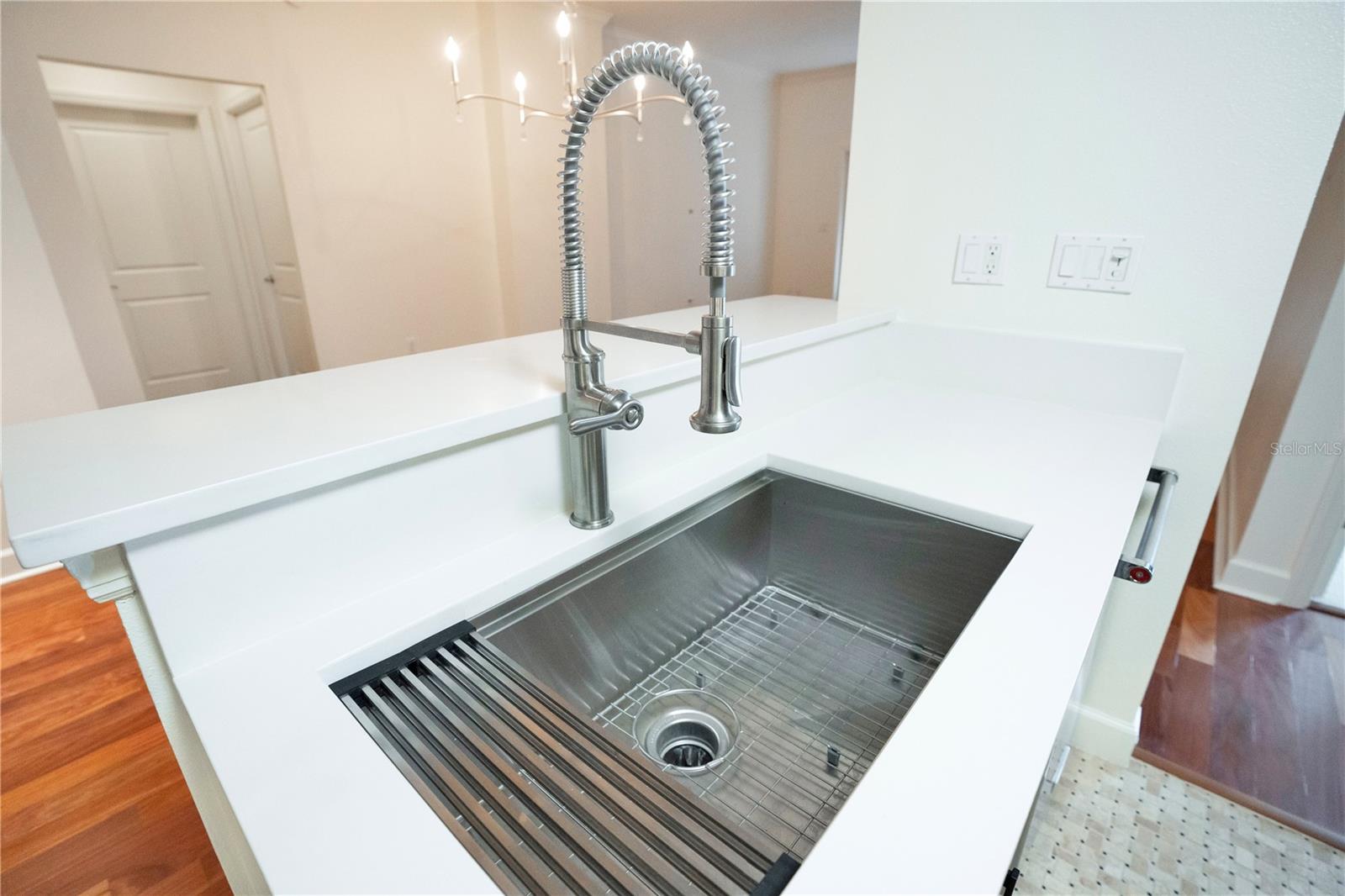 Image 19 of 40 For 630 Vassar Street 2310