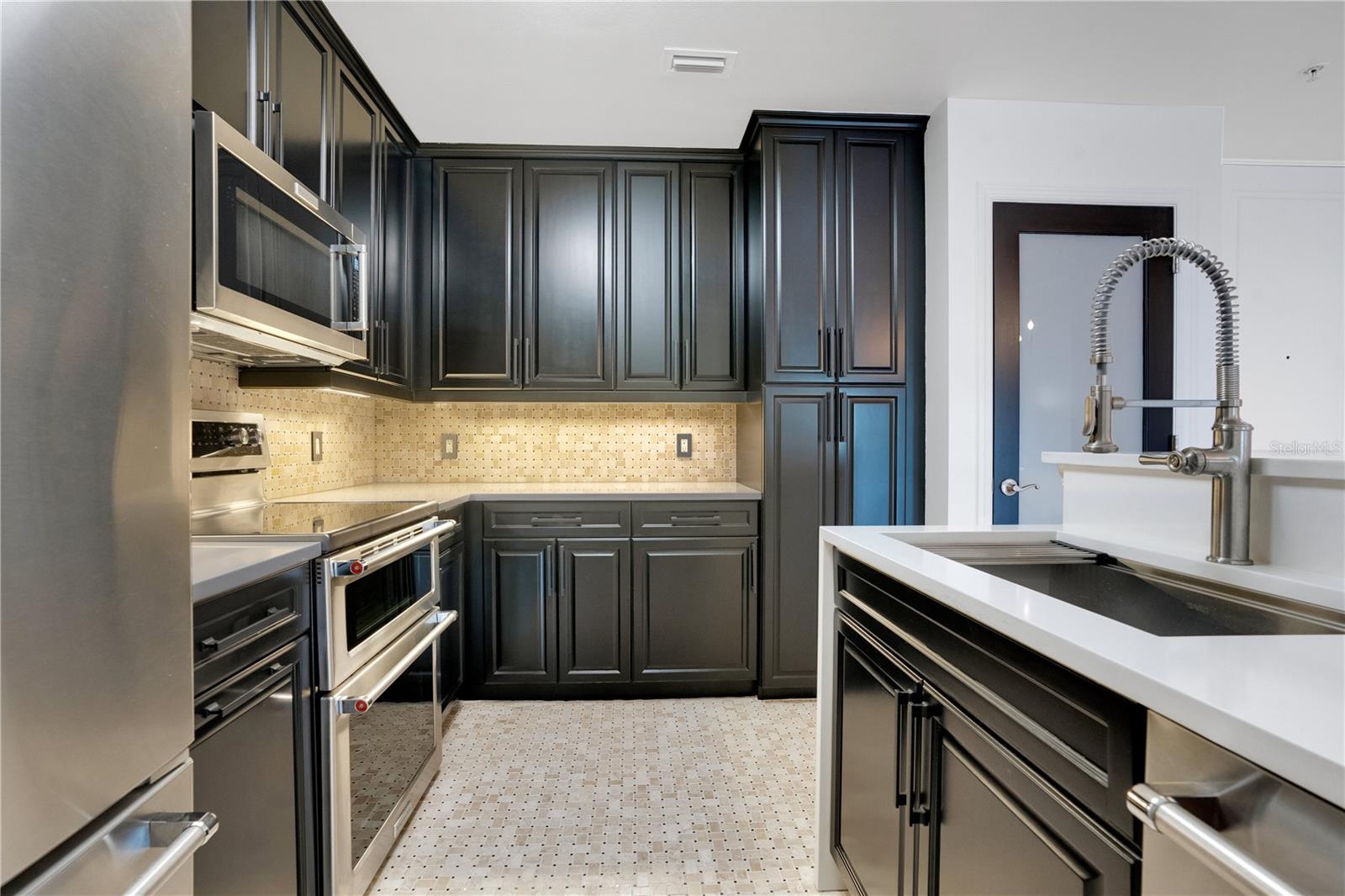 Image 6 of 40 For 630 Vassar Street 2310