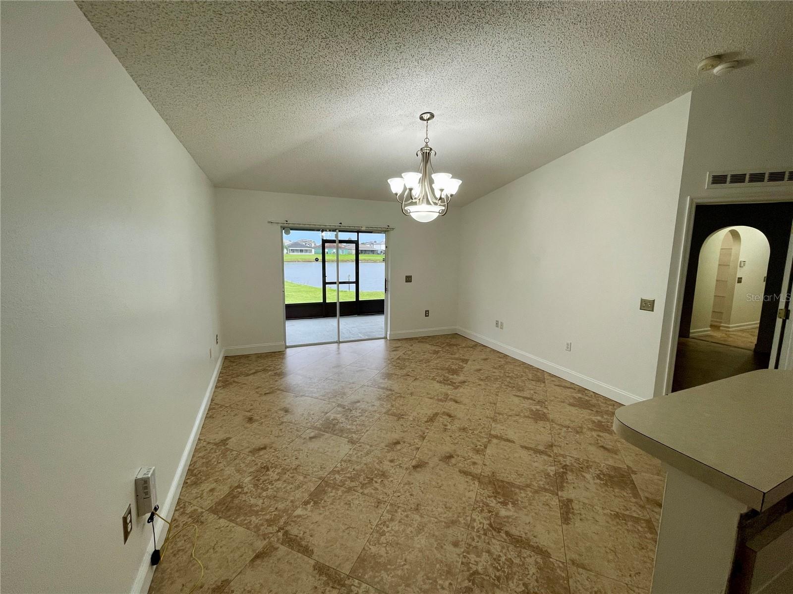 Image 21 of 27 For 426 Fairfield Drive