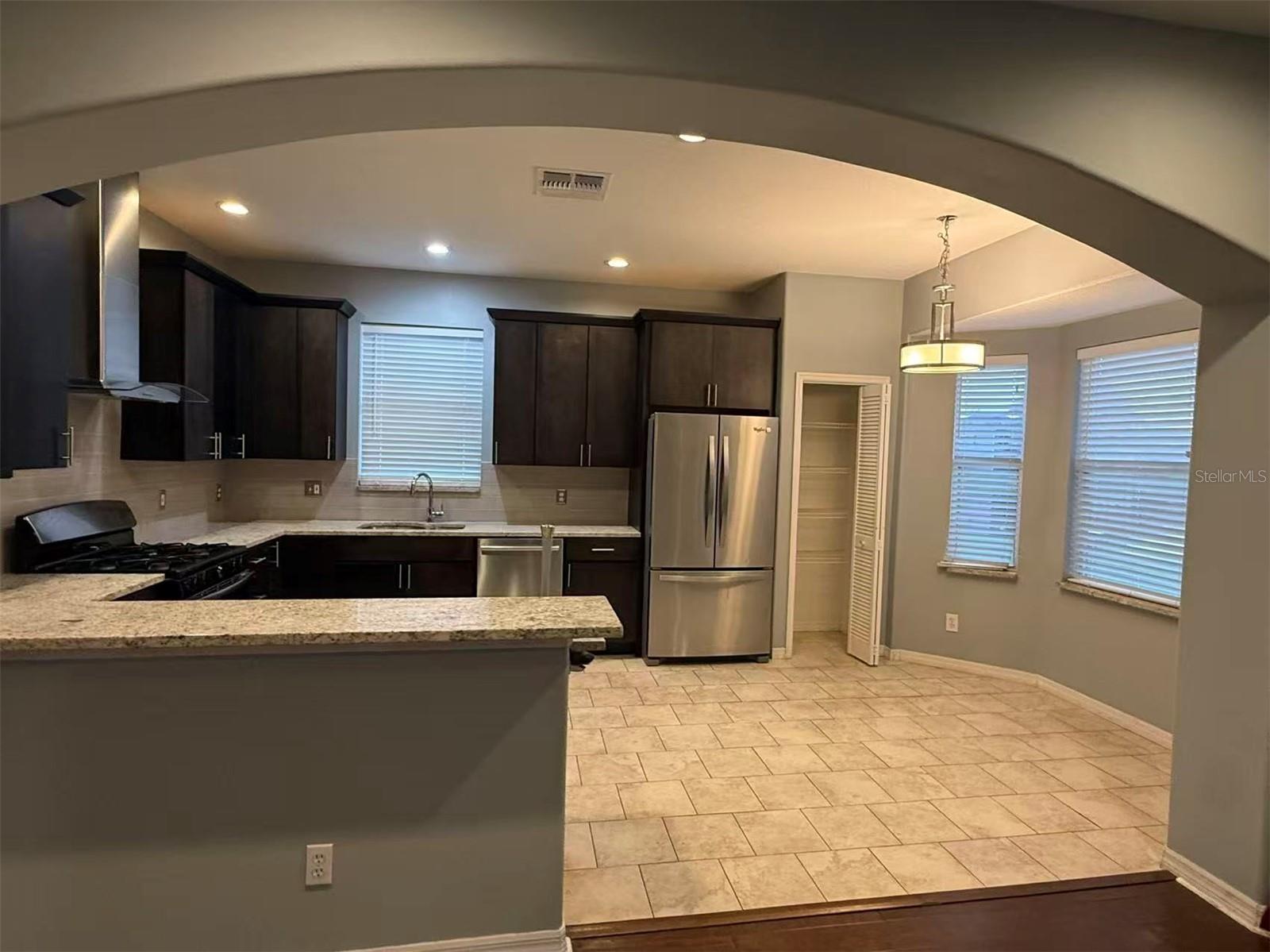 Image 7 of 30 For 1408 Sunningdale Way